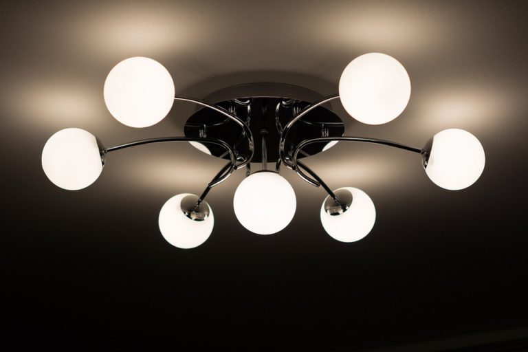 LED trubice určují směr budoucího osvětlení