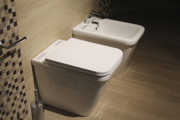 WC sedátka a jejich nelehký výběr