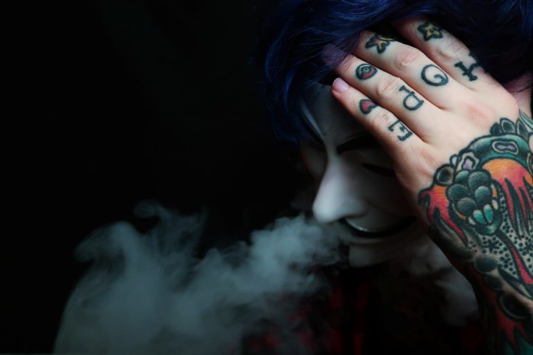 Co víme o elektronické cigaretě a náplních do elektronické cigarety?