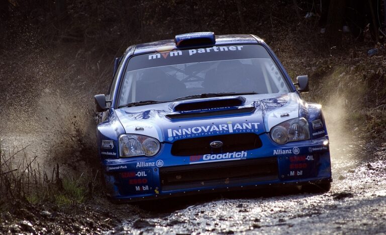 Ikonický vůz motosportu, který se neztratí ani v každodenní dopravě. To je úžasná Subaru Impreza