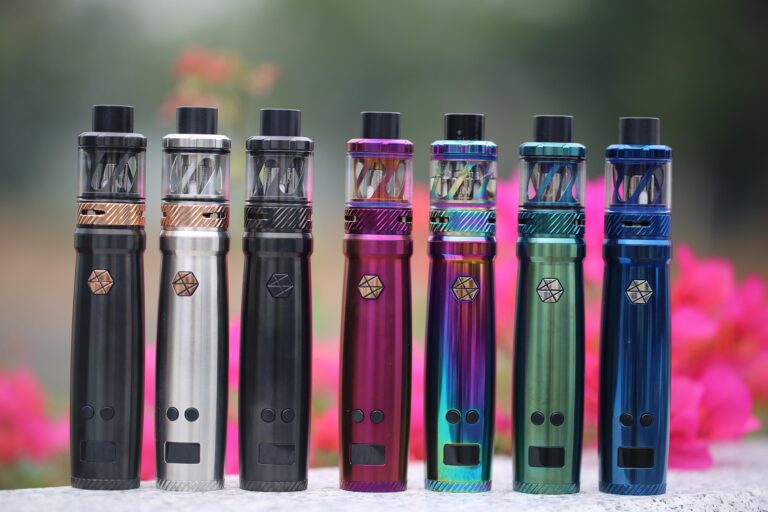 Ovocné příchutě ovládli trh s náplněmi do elektronických cigaret!