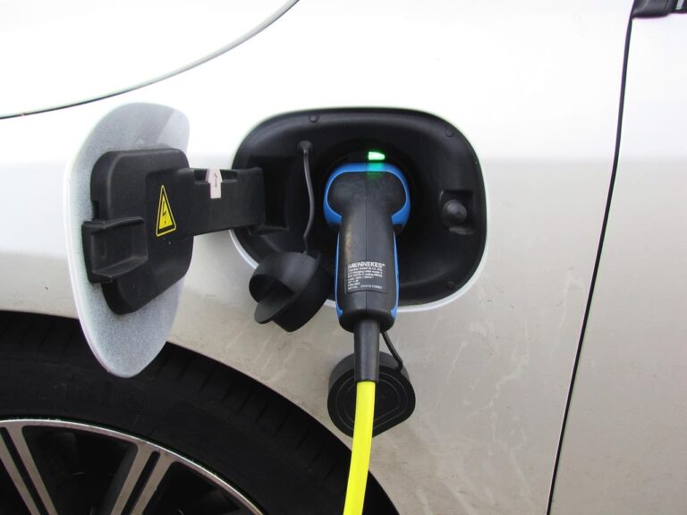 Dostupné elektromobily: kde opravdu ušetřit a neudělat chybu